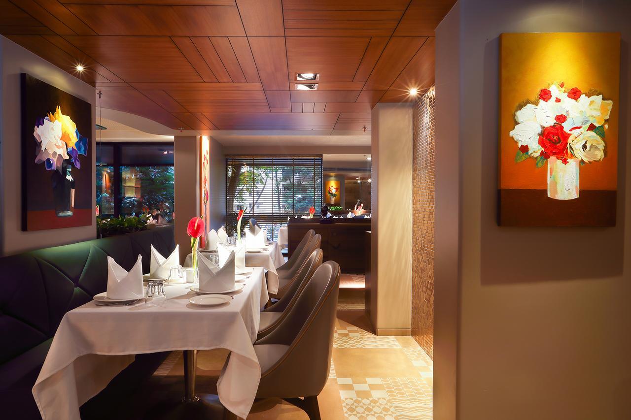 The Grandeur Boutique Hotel Mumbai Exterior photo